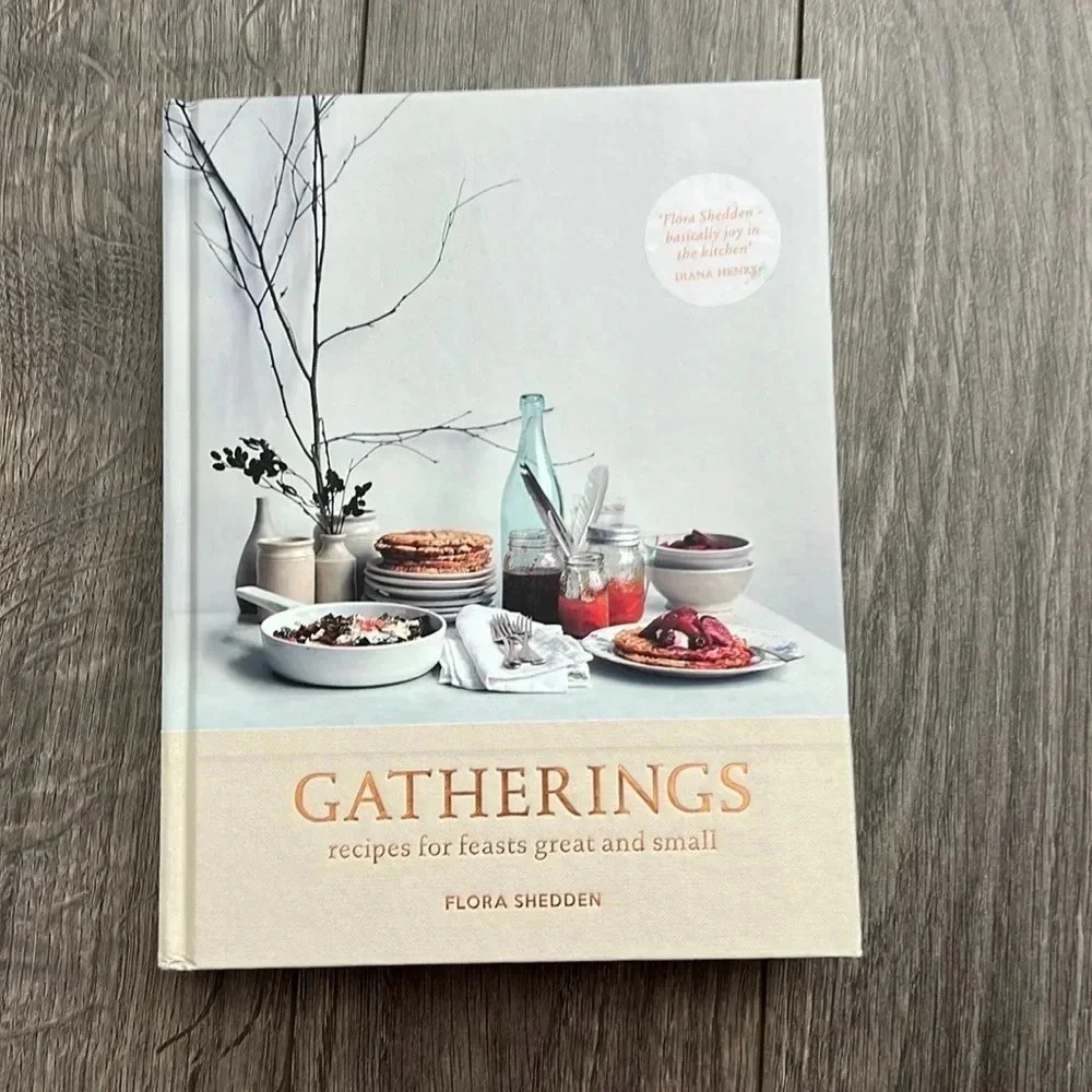Cool Book - Gatherings: recipes for  feasts great and small by Flora Shedden
